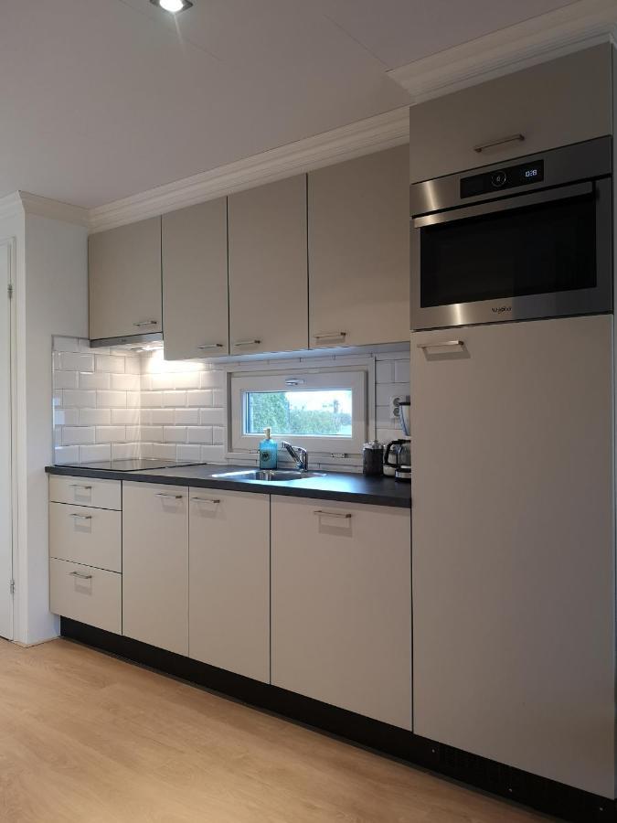 Gezellig chalet met eigen parkeerplaats, Park in aanbouw, geen Wi Fi Villa Molenschot Buitenkant foto